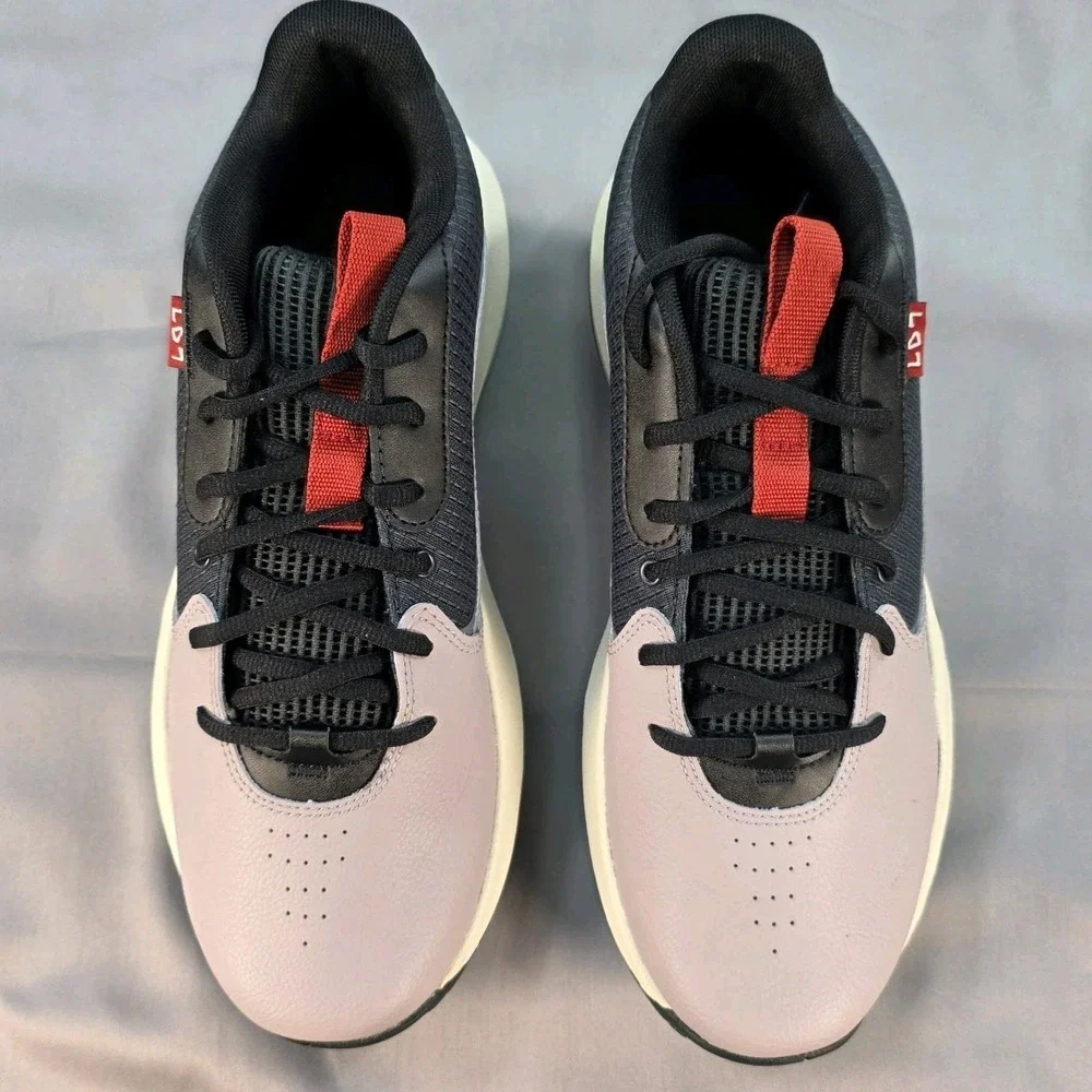 UA Lockdown 7 Basketball Shoes Men's size 10 Women's‎ 11.5 Under Armour NIB